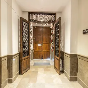 Bibo Plaza Nueva Aparthotel