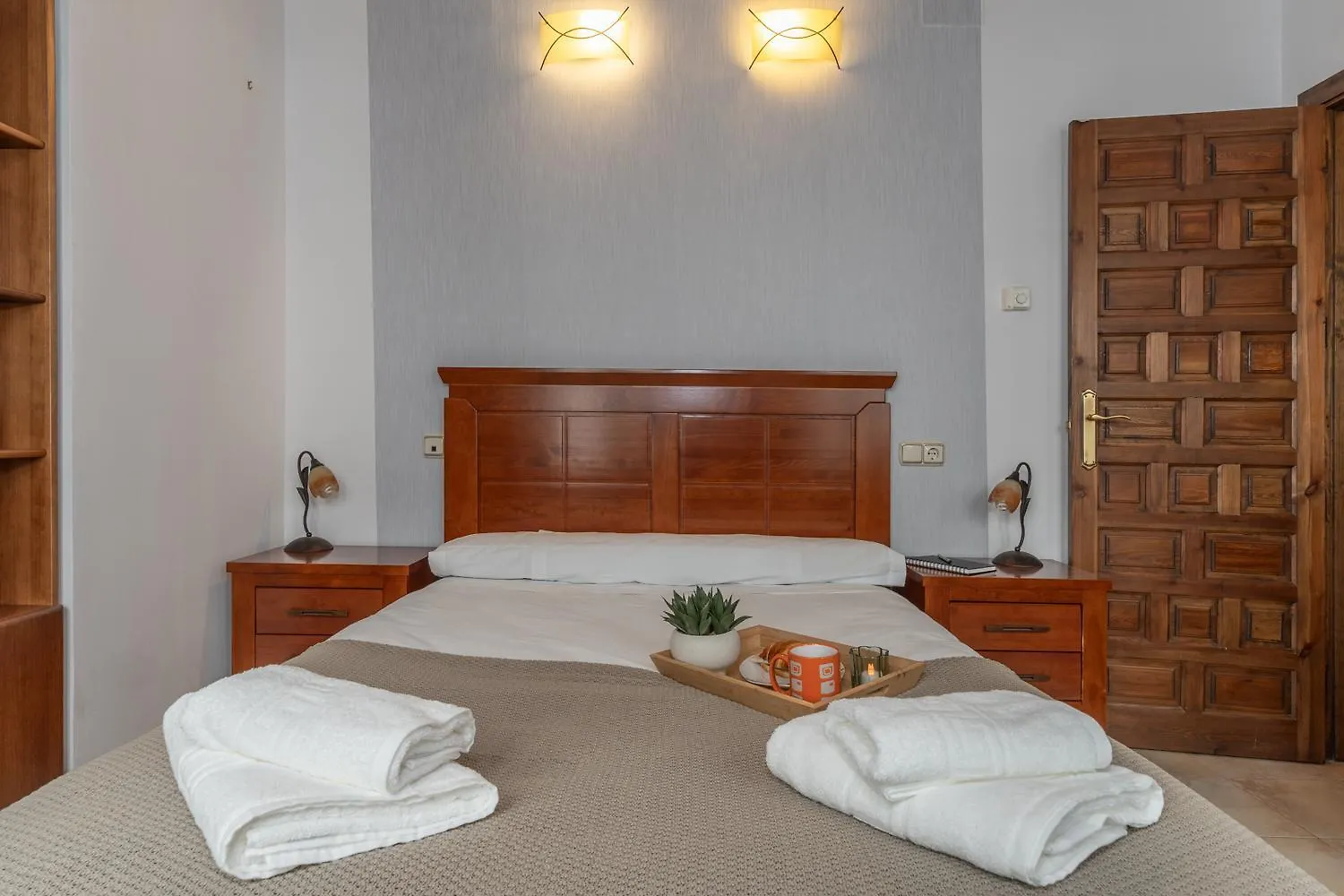 Tuguest Elvira Apartment Granada